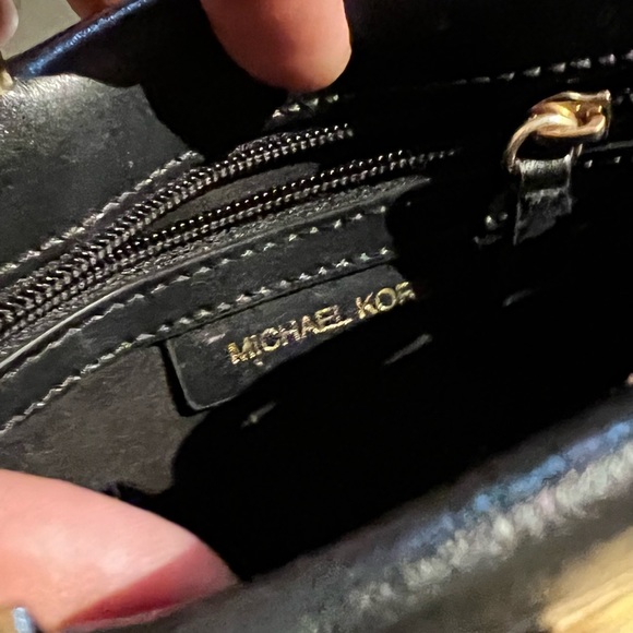 Michael Kors leather handbag - Picture 10 of 10